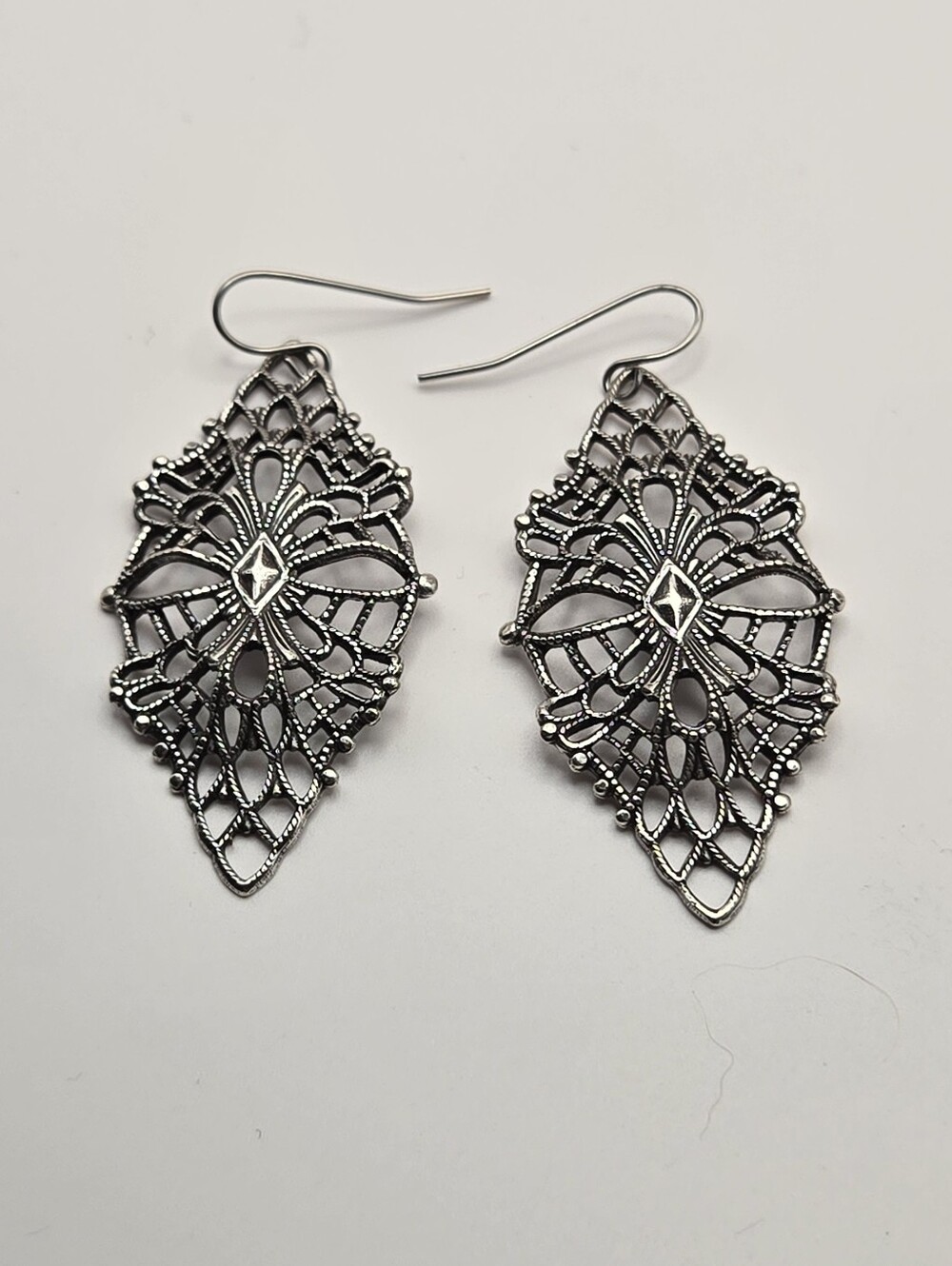 Vintage Silver Filigree Drop Earrings